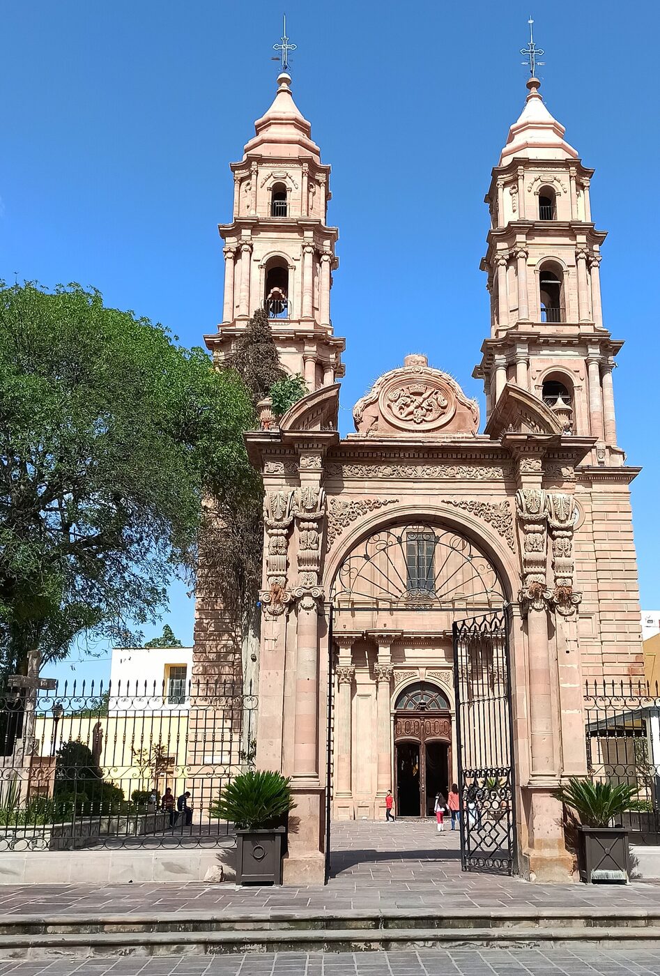 Parroquia San Luis Rey de Francia en San Luis de la Paz