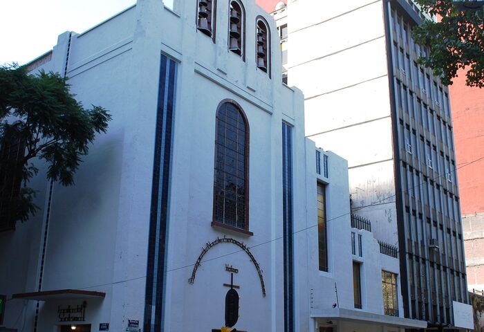 Parroquia Votiva de Nuestra Señora del Sagrado Corazón