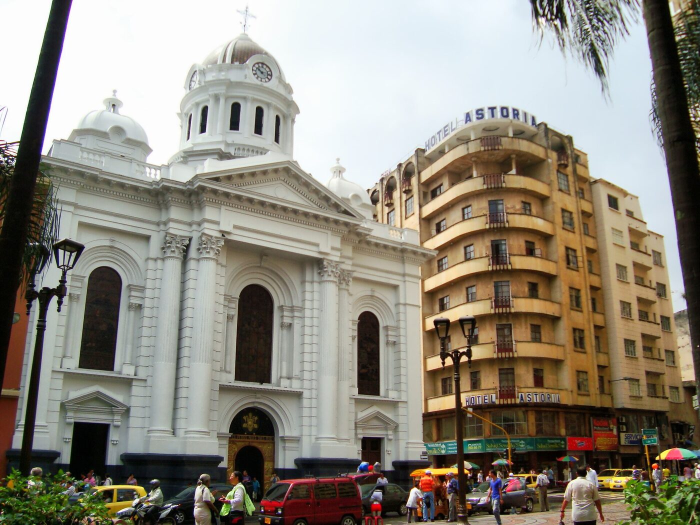 Catedral de San Pedro en Cali