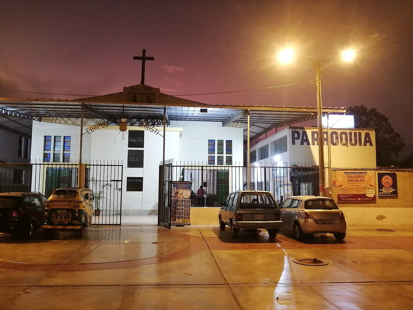 Parroqui Corpus Christi en San Juan de Miraflores