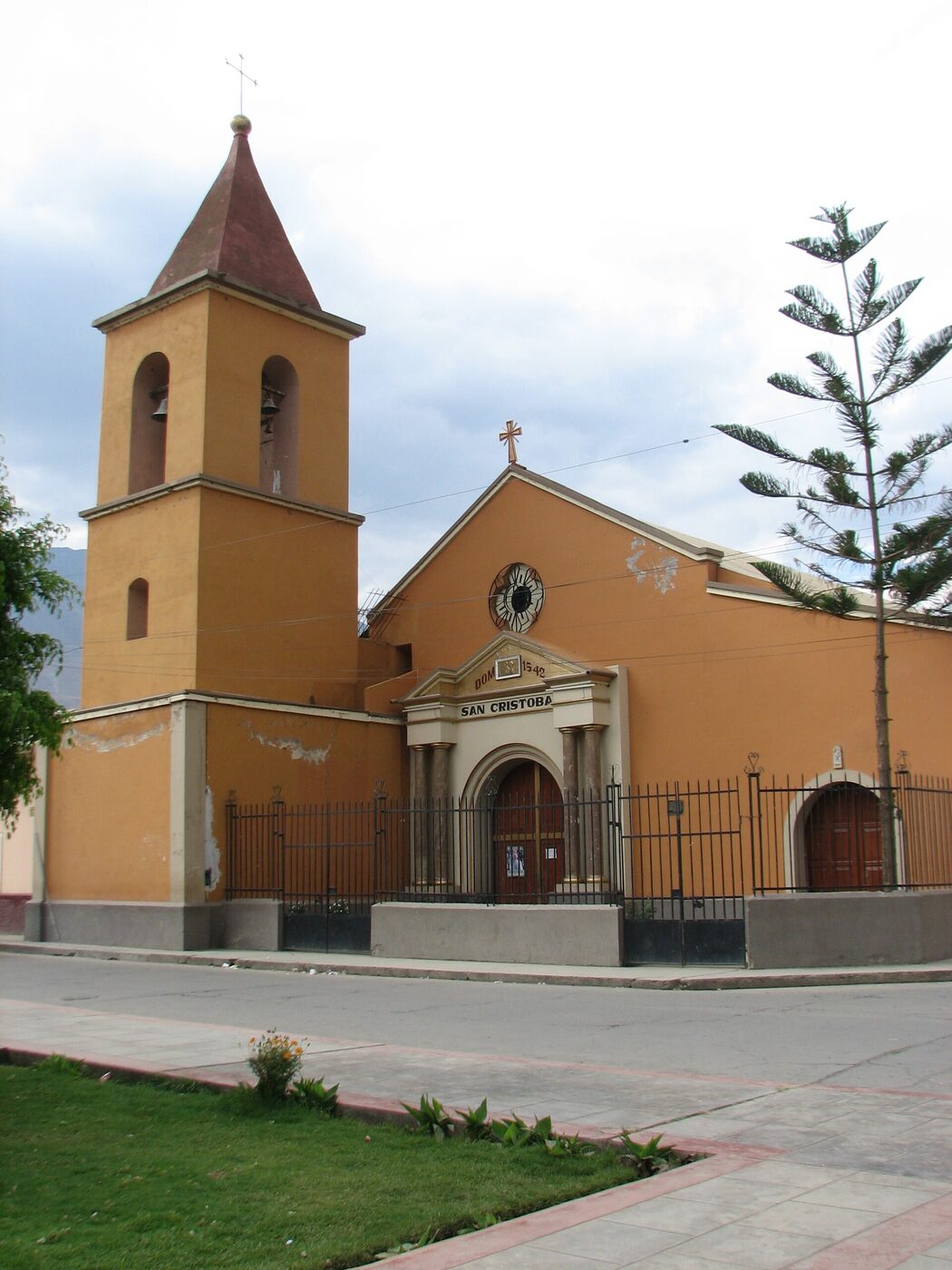 Iglesia San Cristóbal en Huánuco