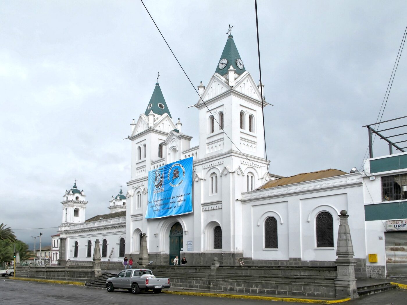 Iglesia Católica Santiago Apóstol de Machachi en Machachi