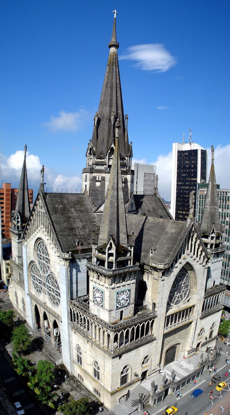Catedral basílica de Nuestra Señora del Rosario de Manizales en Manizales