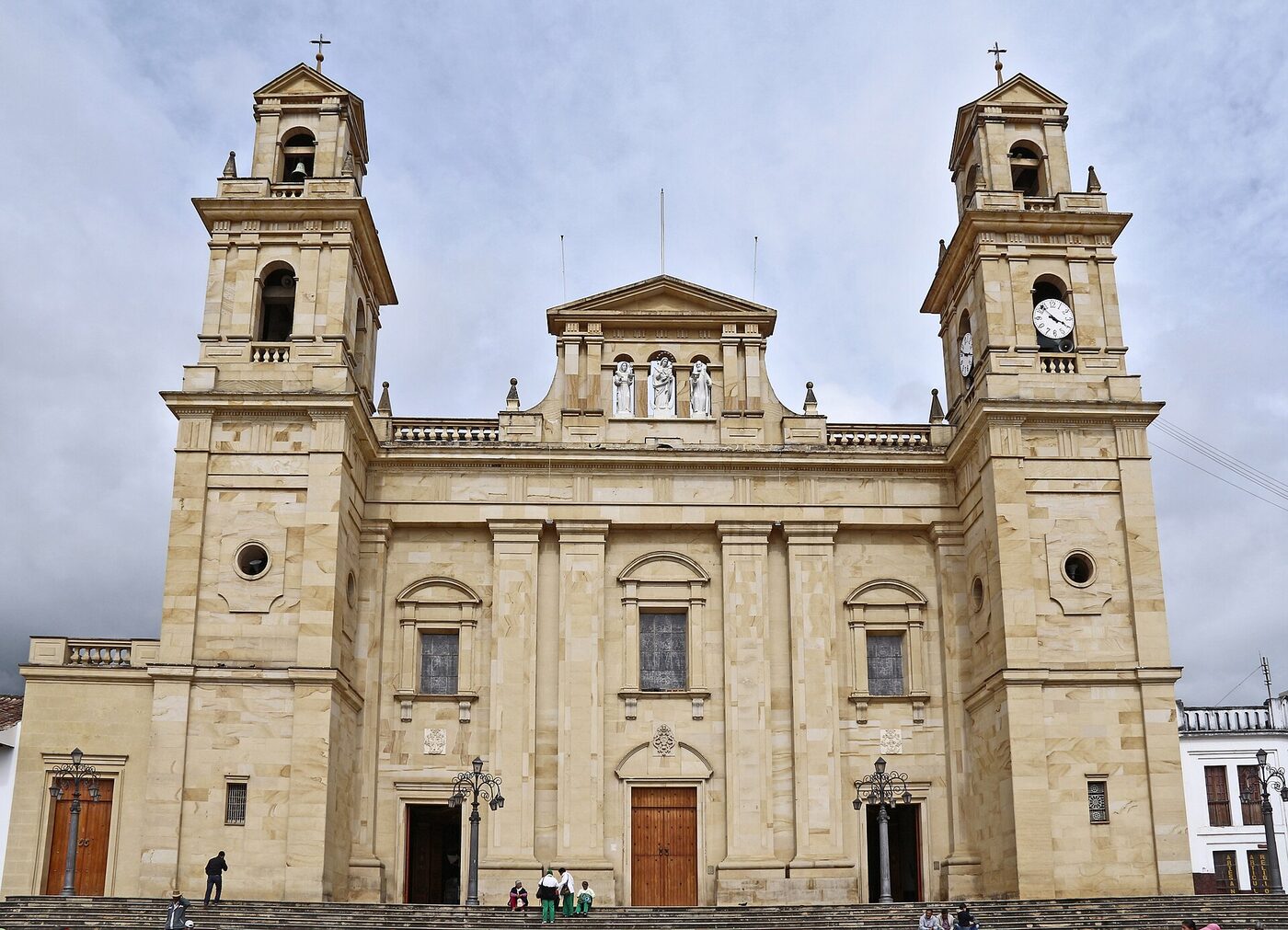 Basílica de Nuestra Señora del Rosario de Chiquinquirá en Chiquinquirá