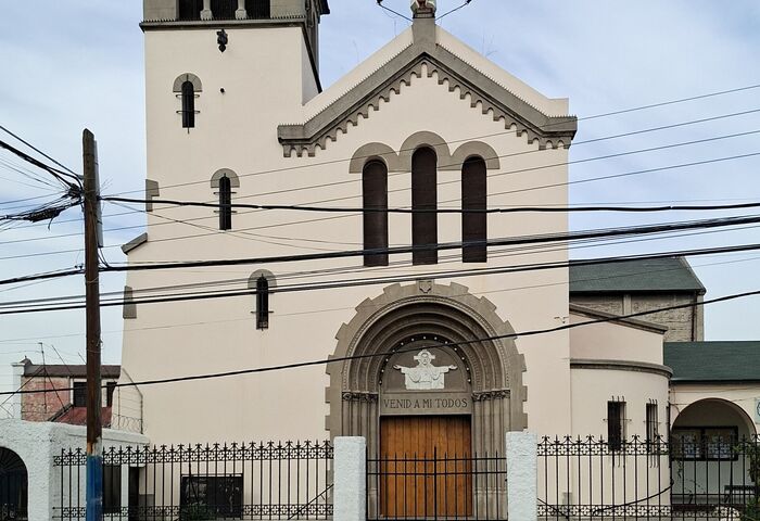 Iglesia de Santa Teresa del Niño Jesús