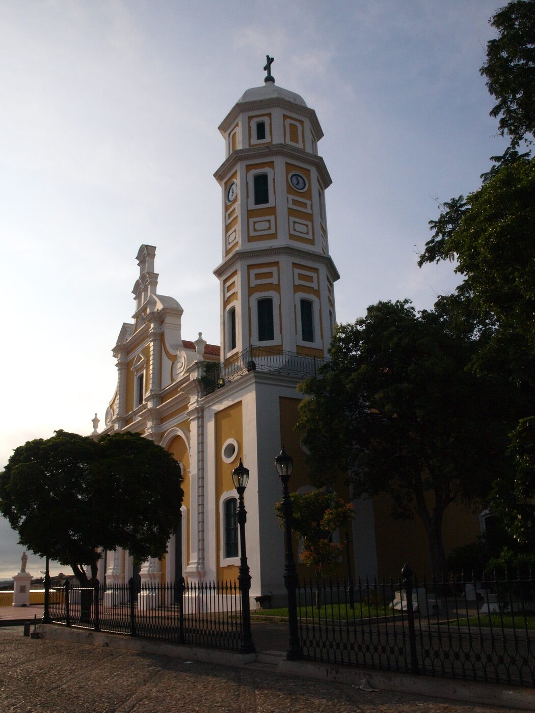 Catedral Metropolitana de Ciudad Bolívar en Ciudad Bolívar