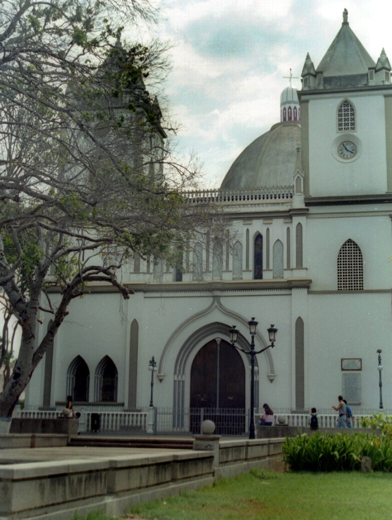 Iglesia de San Nicolás de Bari en Porlamar