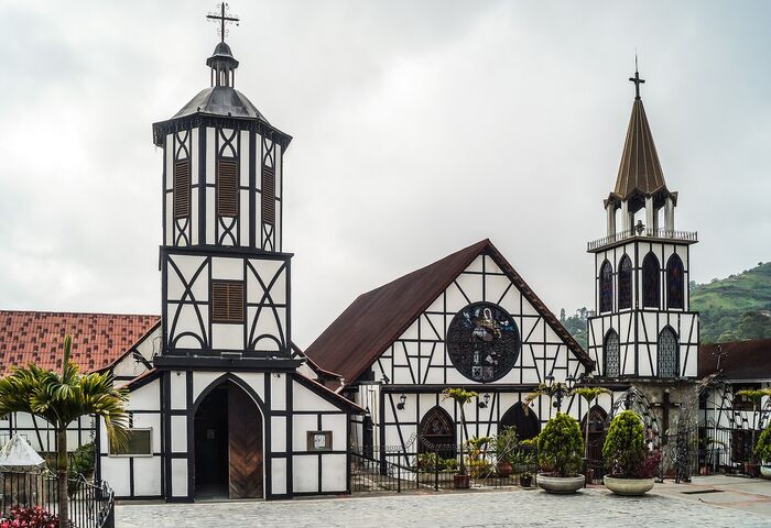 Iglesia San Martín de Tours