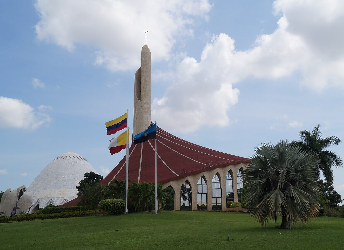 Iglesia San Tarcisio en Parroquia Cacique Mara