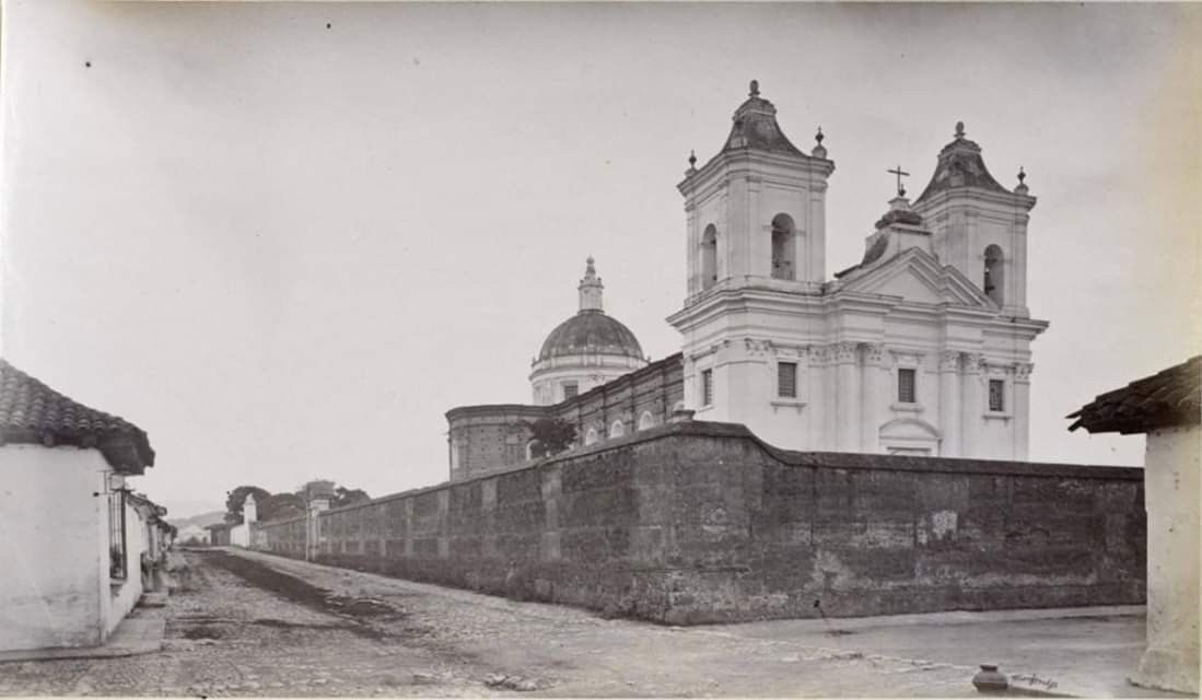 Iglesia La Recolección en Ciudad de Guatemala