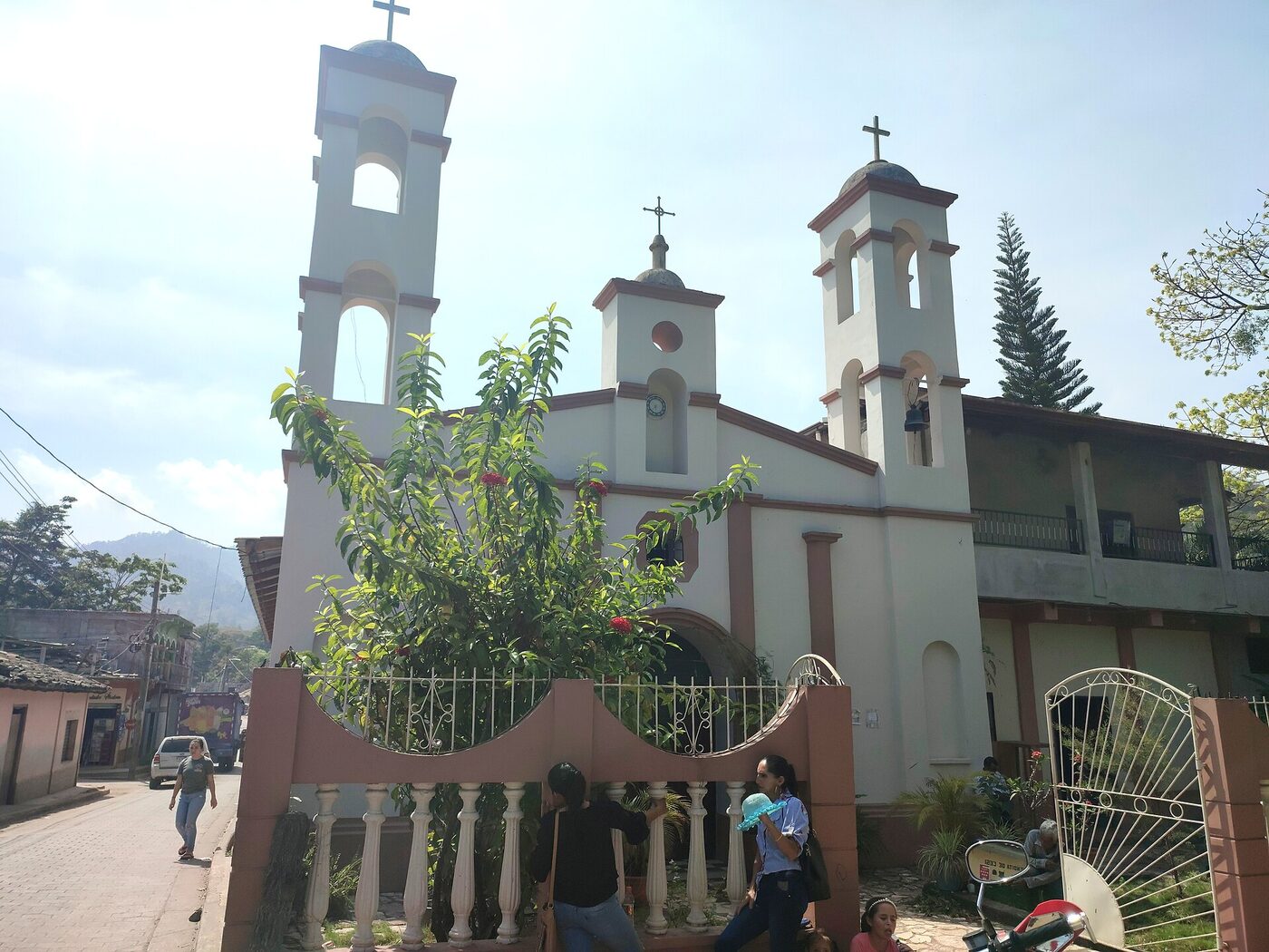 Iglesia de Cabañas en Cabañas