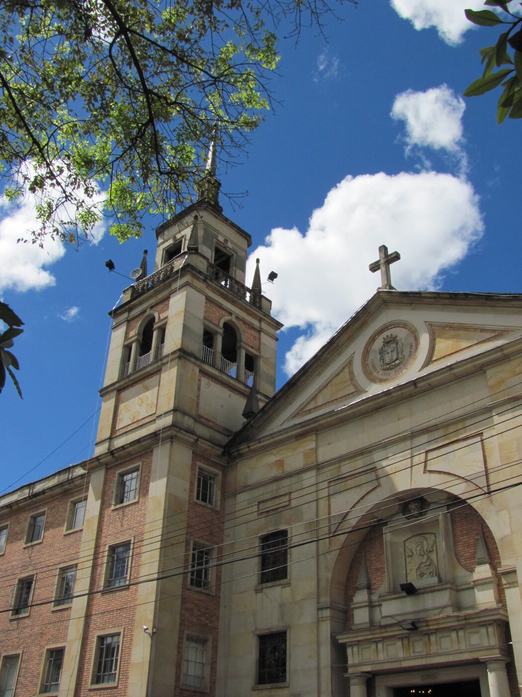Centro Evangélico San Alfonso en Bogotá