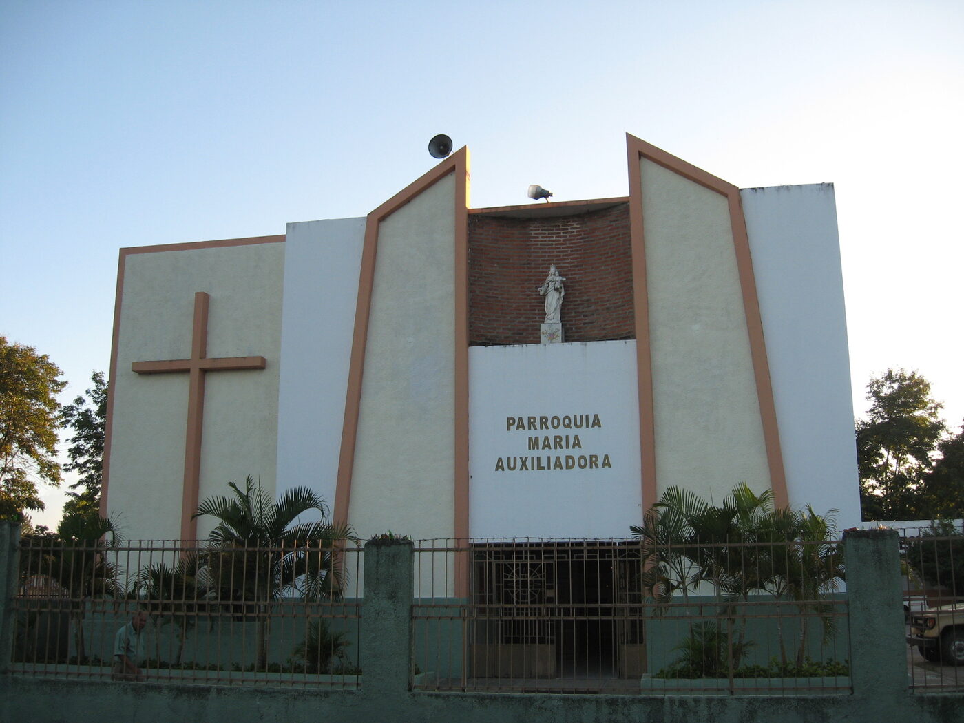Parroquia Maria Auxiliadora en Jarabacoa
