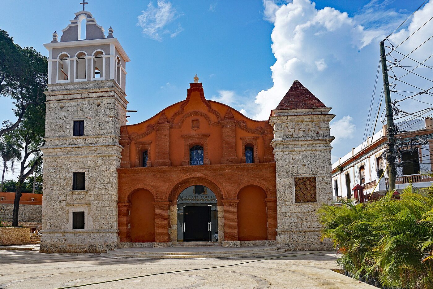 Iglesia Santa Bárbara en Santo Domingo de Guzmán