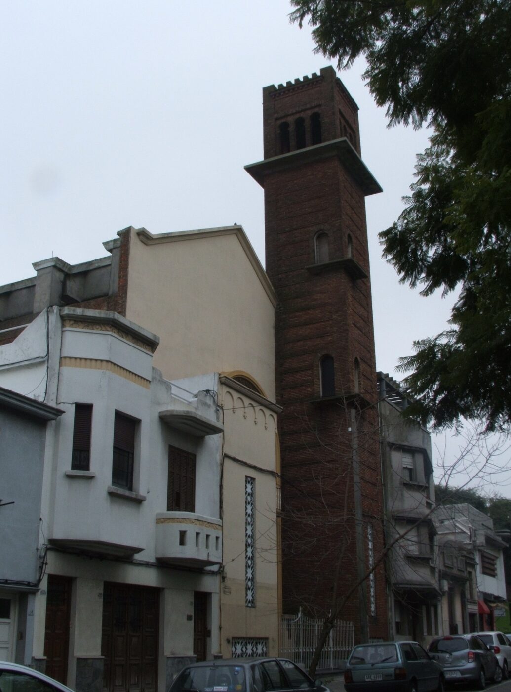 Capilla Nuestra Señora del Rosario (Salesianos – Maturana) en Montevideo