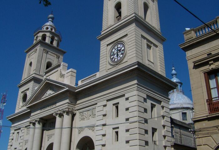 Catedral Basílica de San José de Mayo