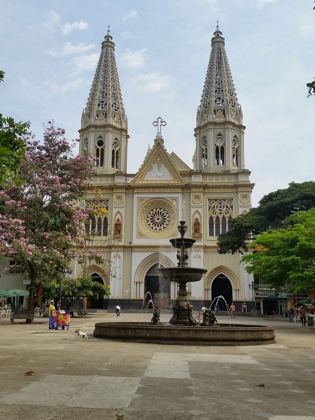 Parroquia Nuestra Señora de las Mercedes en Andes