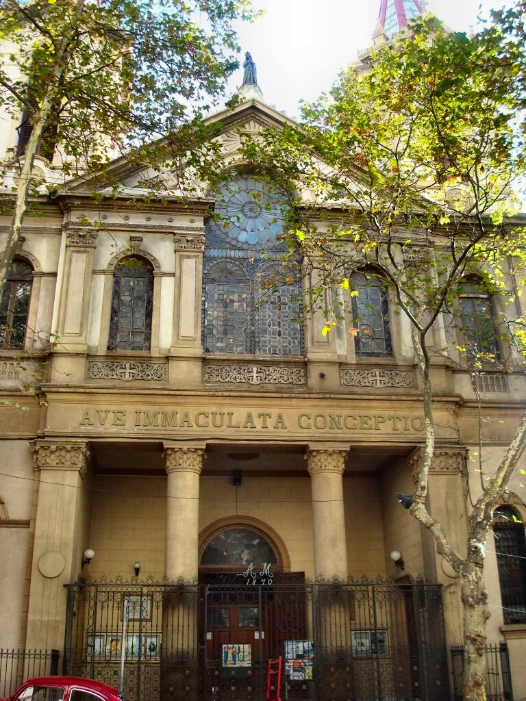 Parroquia San Miguel Garicoits en Montevideo