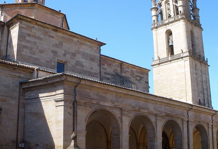Iglesia de Santa María de los Arcos