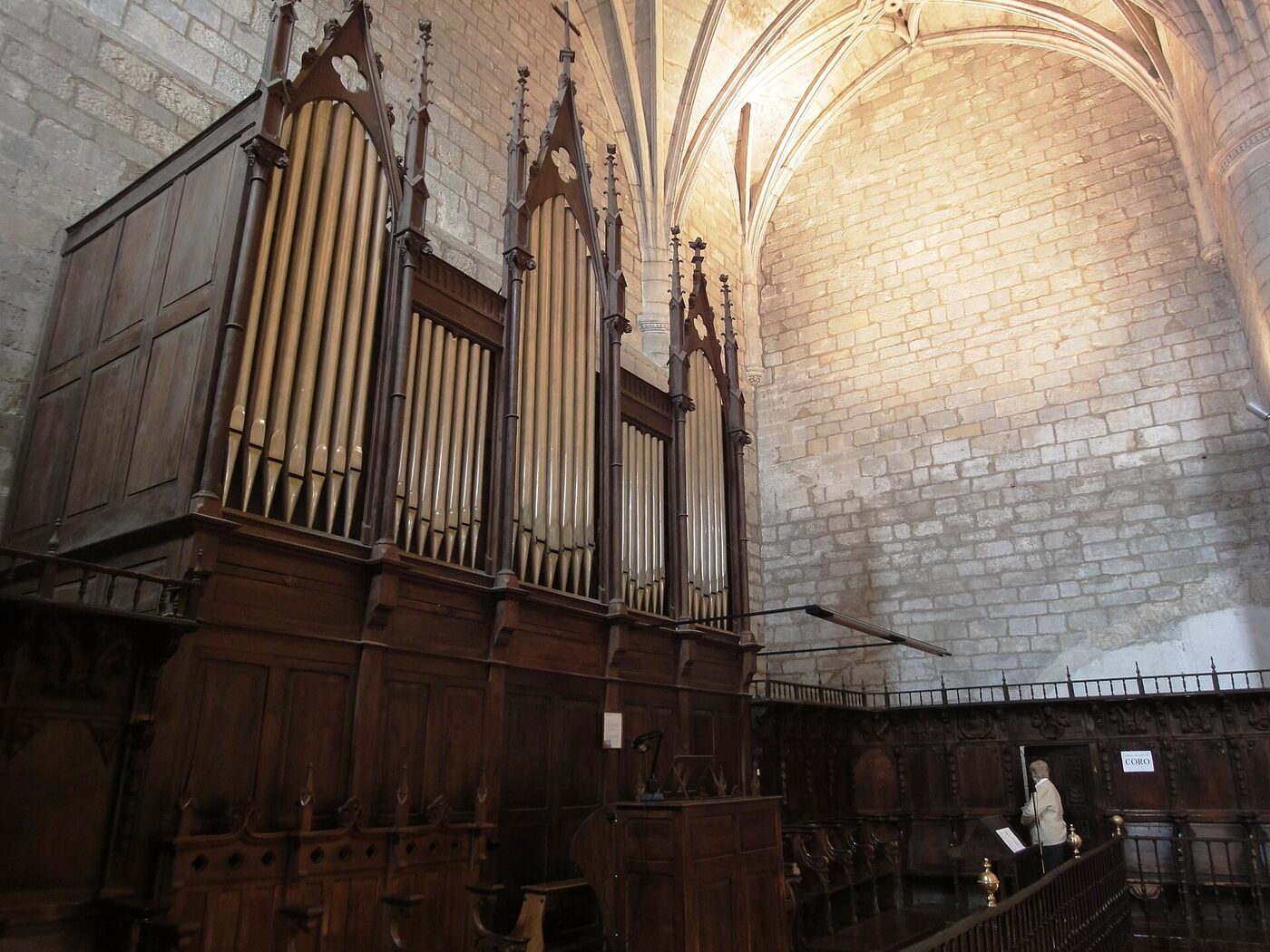 Parroquia de Santiago en Puente la Reina