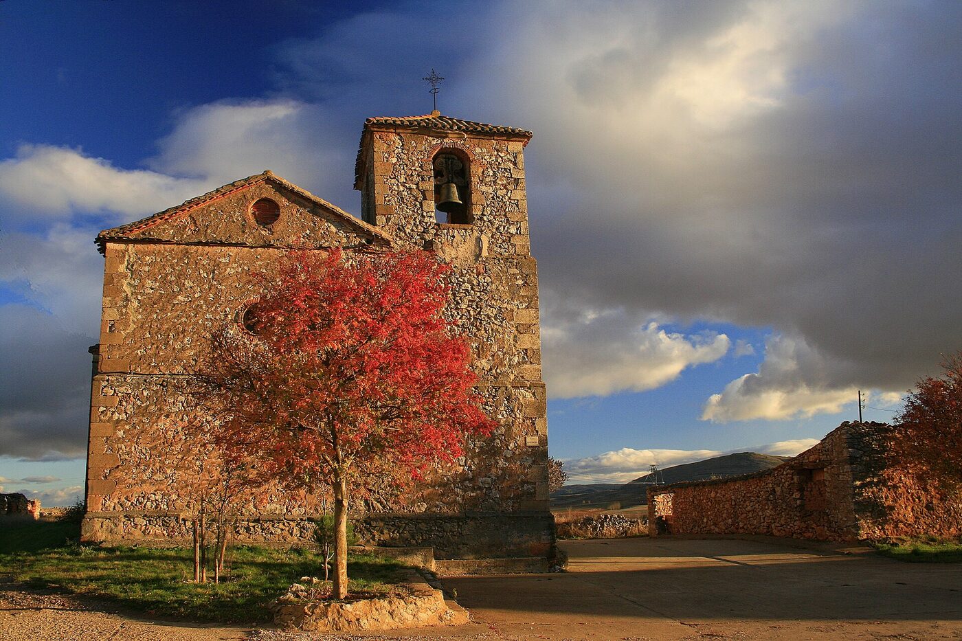 Ermita de Santiago en Almenar de Soria