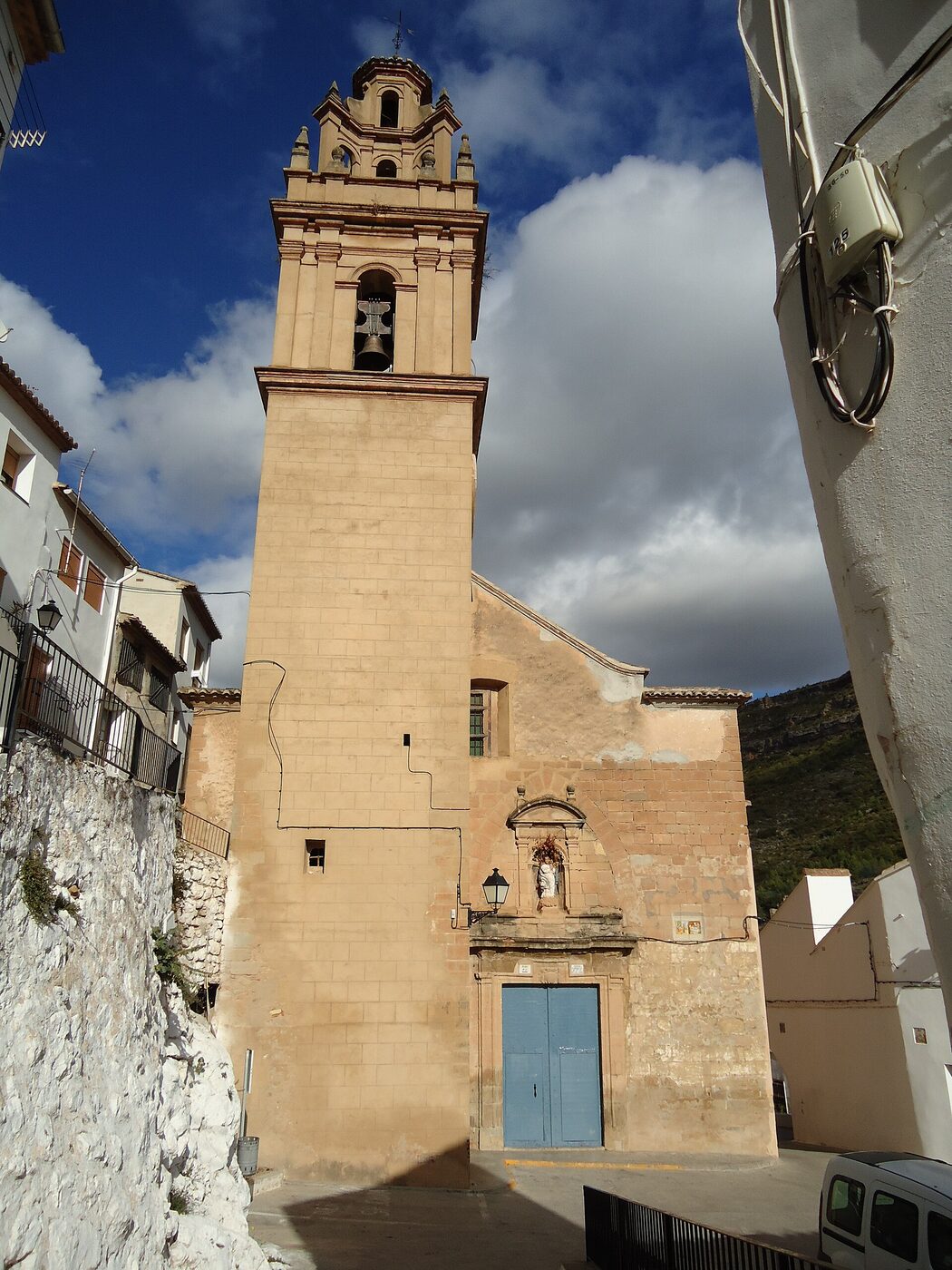Iglesia de la Virgen de los Ángeles en Chulilla