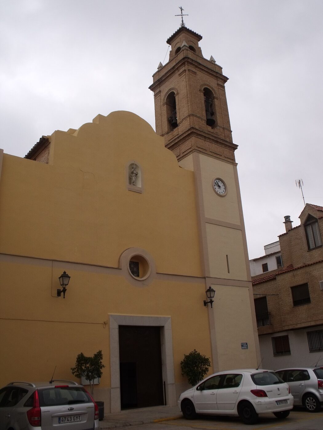 Iglesia Parroquial de Santa bárbara en Beniparrell