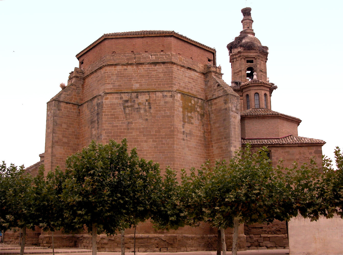 Iglesia Parroquial de Nuestra Señora La Blanca en Agoncillo