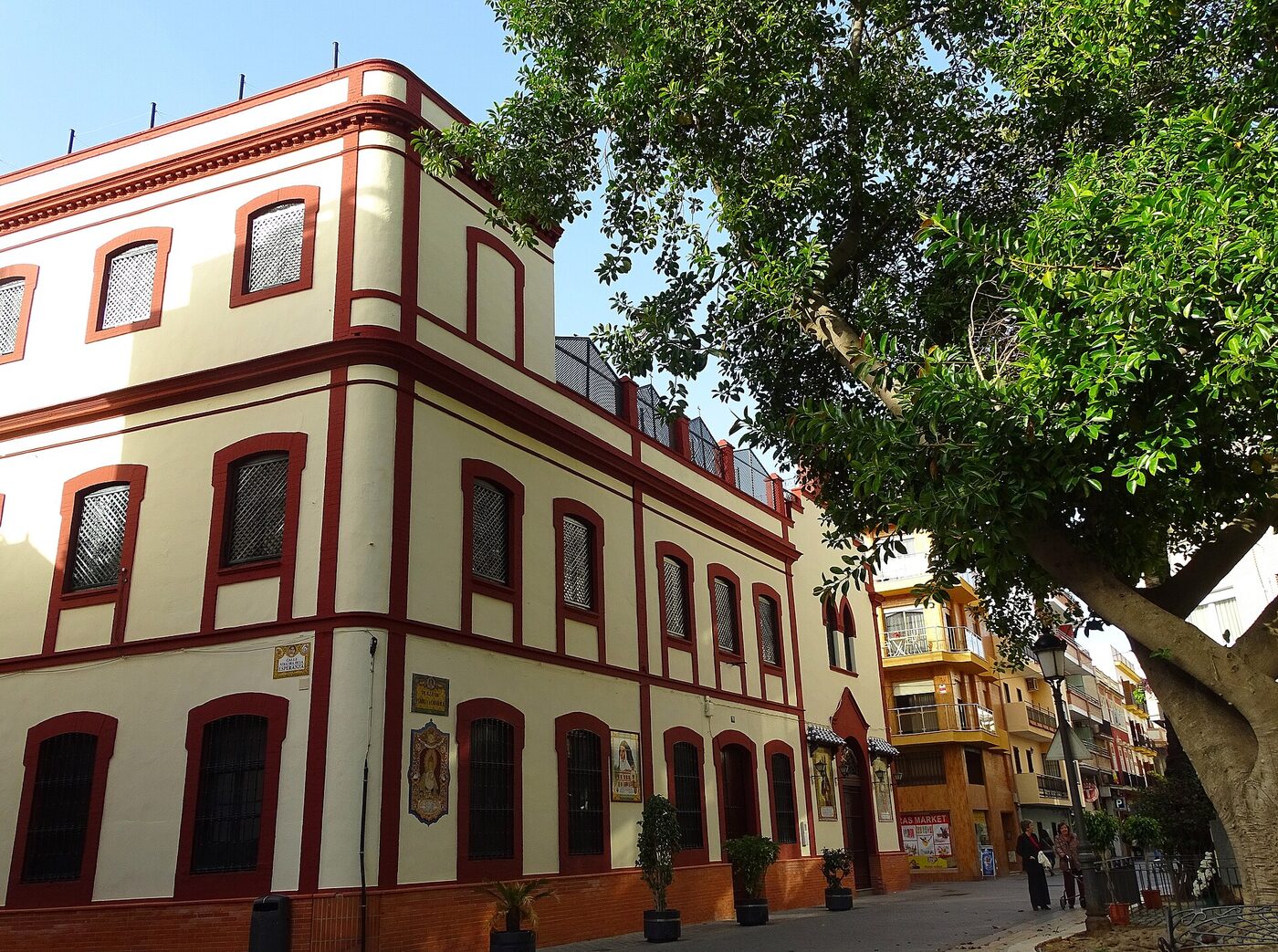 Hermanas de la Cruz en Huelva