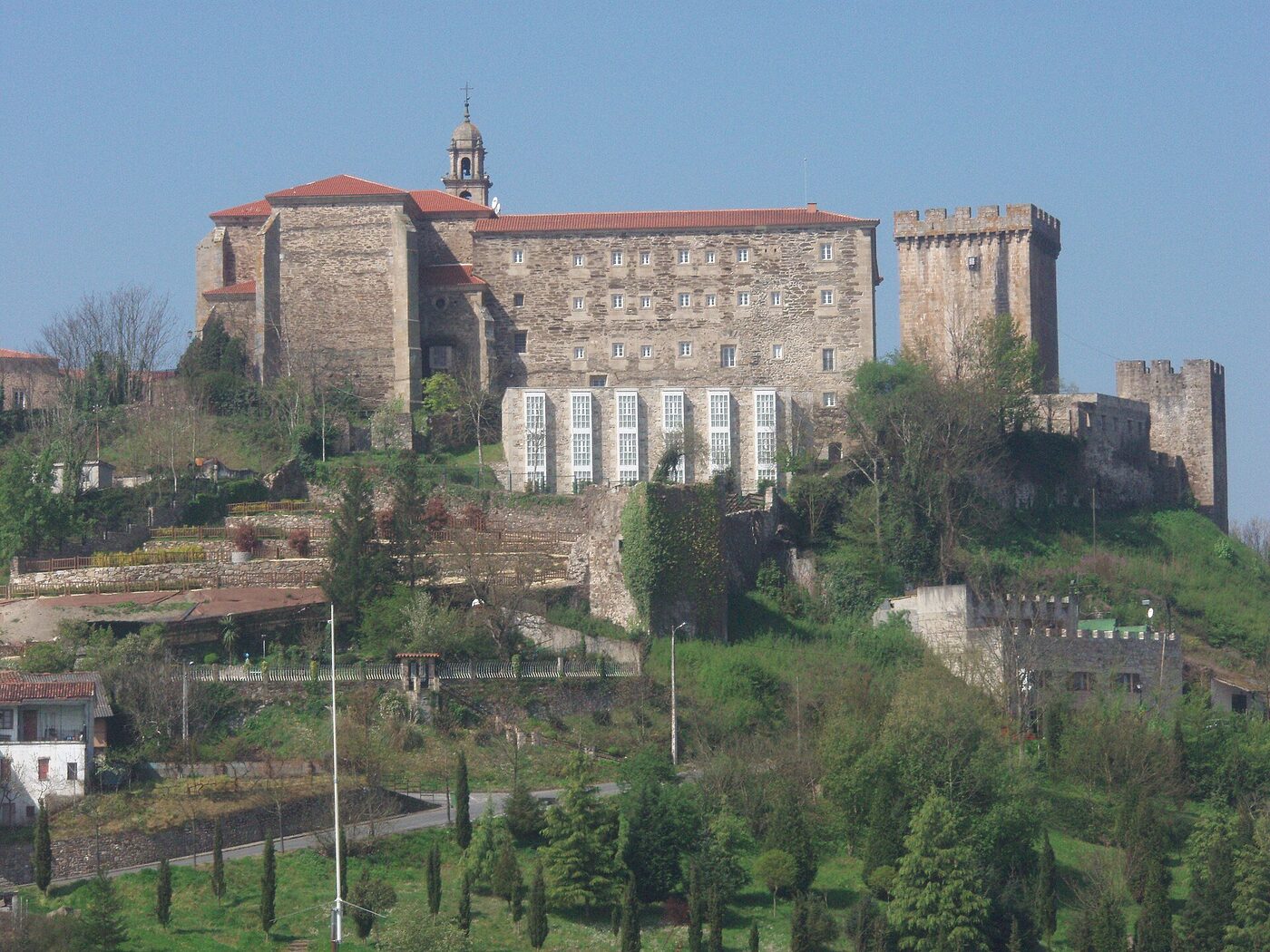 Mosteiro de San Vicente do Pino en Monforte de Lemos