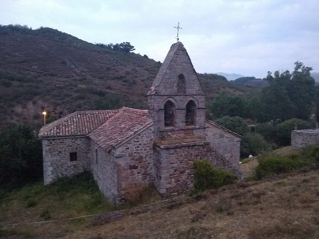 Iglesia de Nuestra Señora de la Asunción en La Pernía