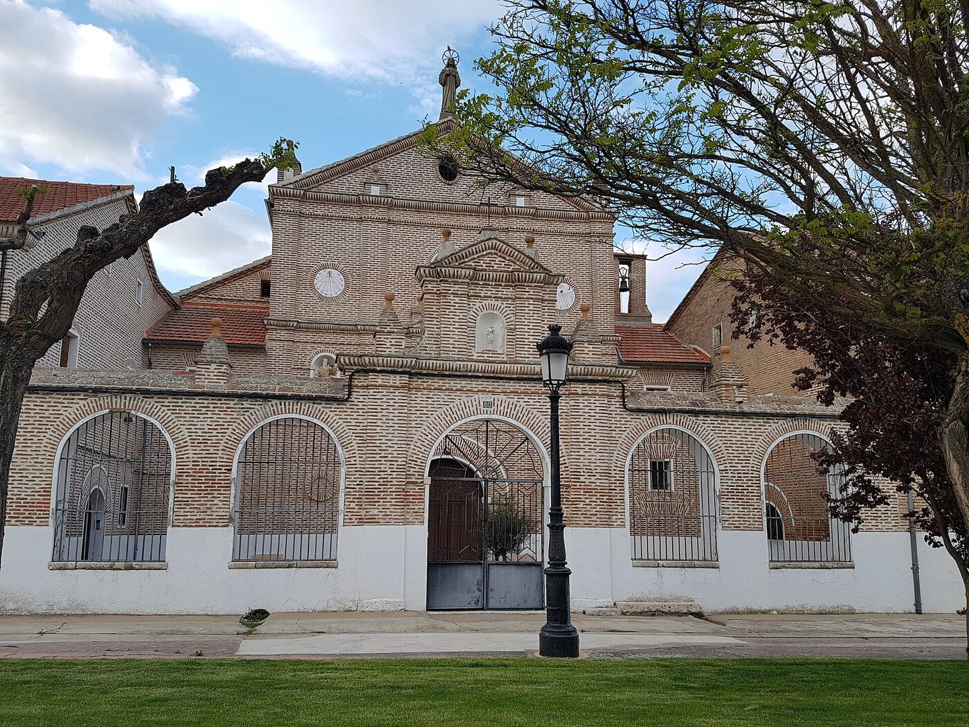 Convento de los Sagrados Corazones (Monjas Capuchinas) año 1.741 en Nava del Rey