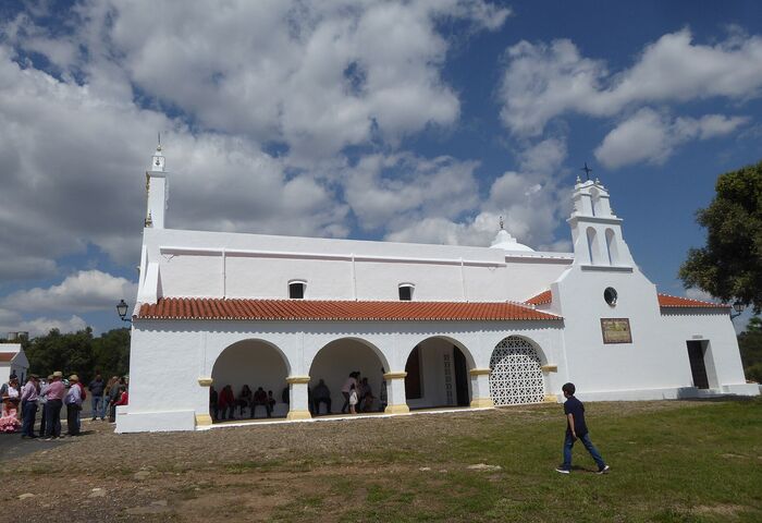 Ermita de Piedras Albas