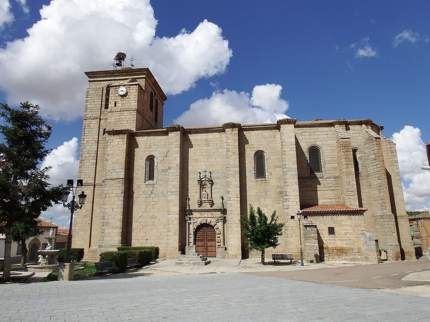 Iglesia Nuestra Señora de la Asunción en Salmoral