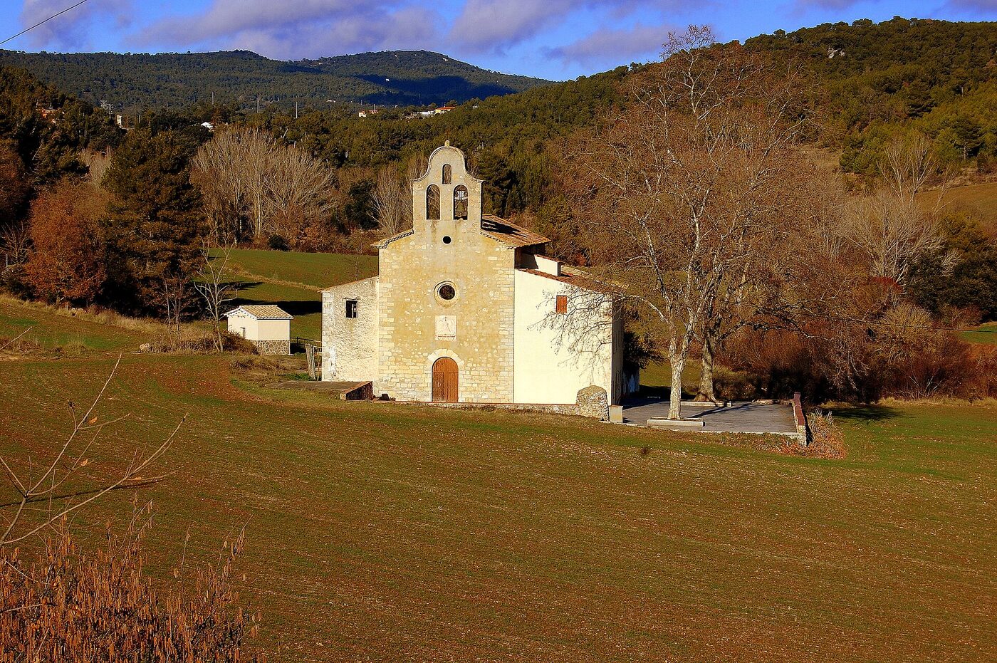 Santa Maria de Valldossera en Querol