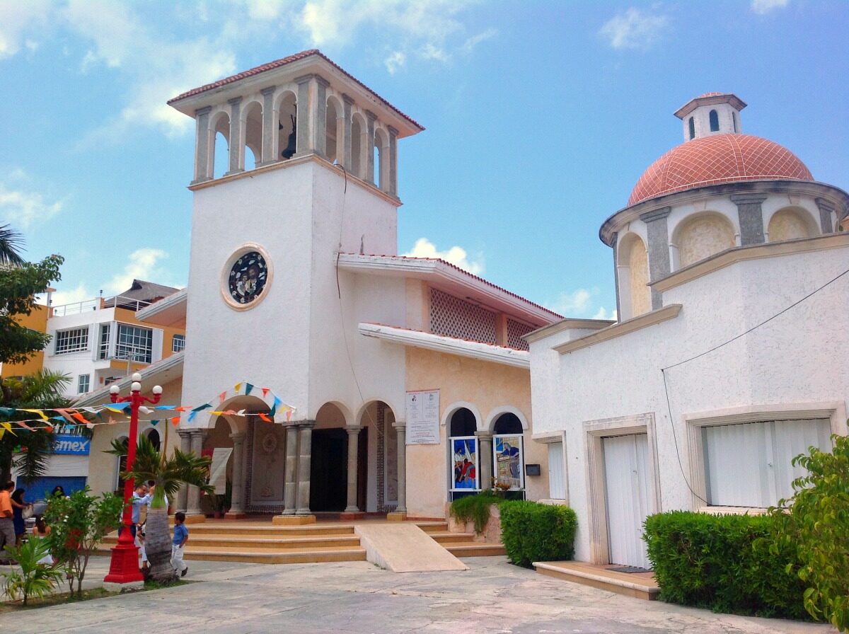 Catholic Church en Puerto Morelos