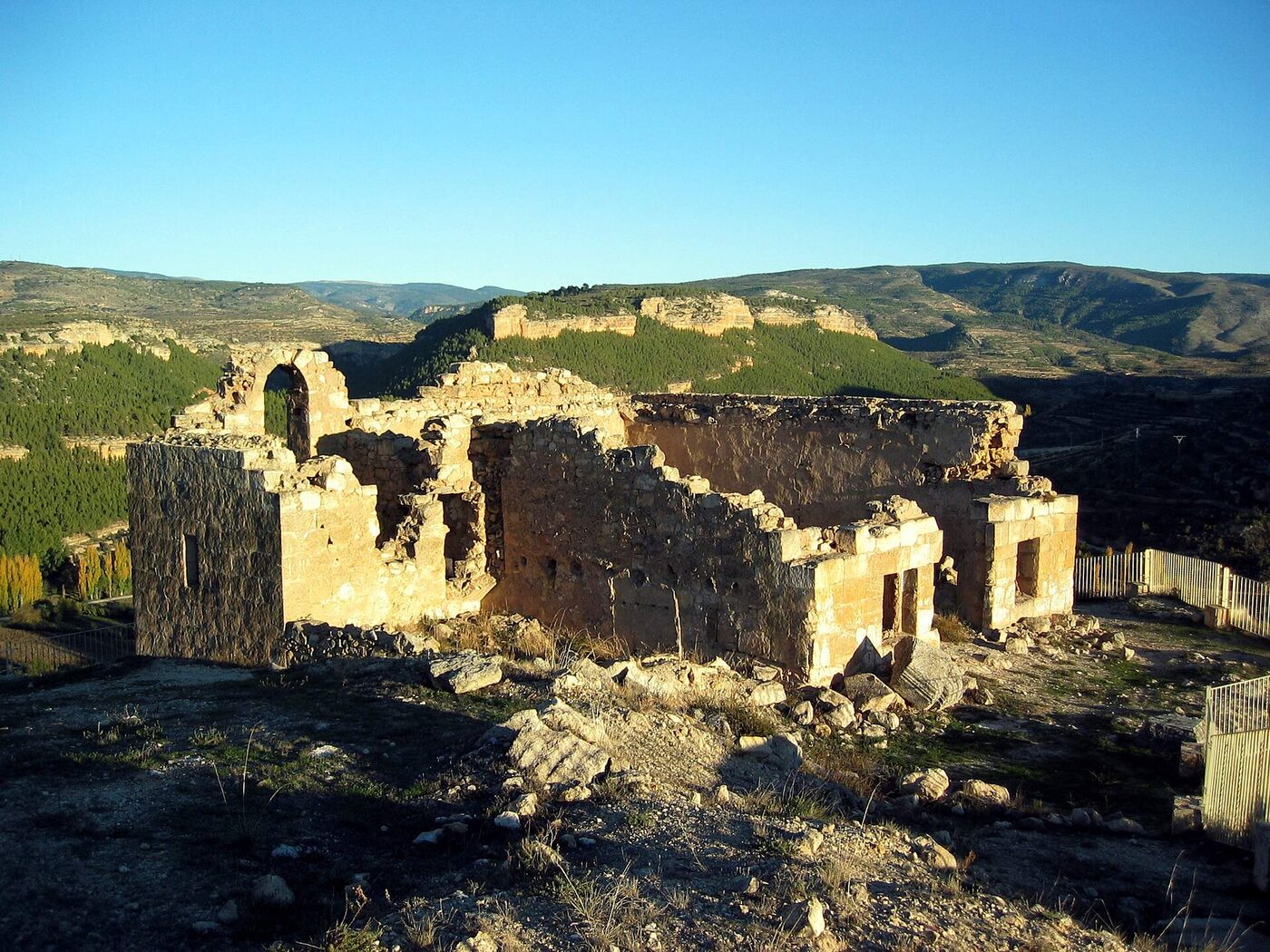 Ermita de Santa Bárbara (ruinas) en Ademuz