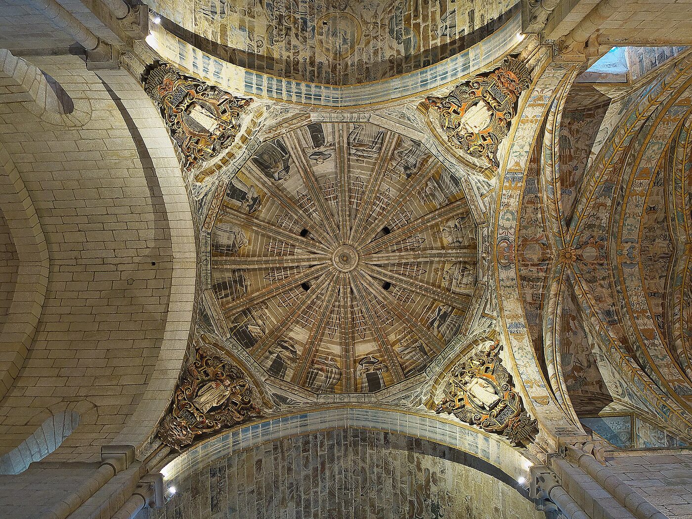 Igrexa de Santa María a Real de Oseira en San Cristovo de Cea