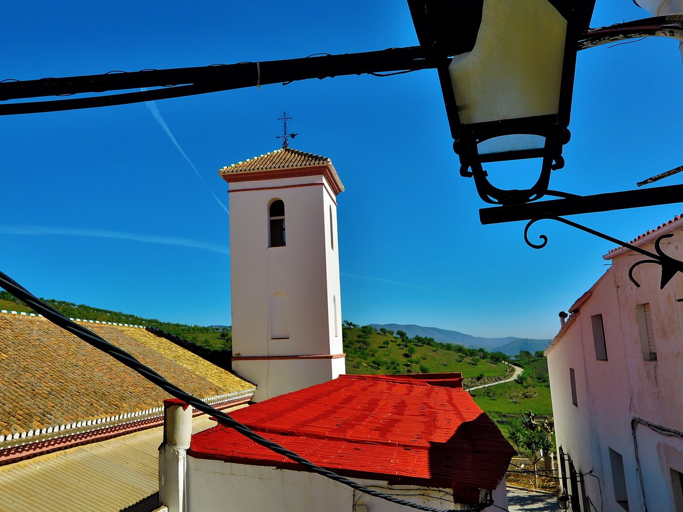 Iglesia Parroquial de San Luis Rey en Albondón