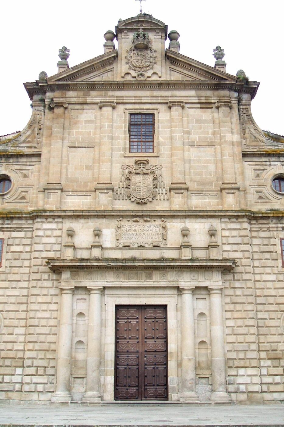 Igrexa do Colexio da Nosa Señora da Antiga de Monforte de Lemos en Monforte de Lemos