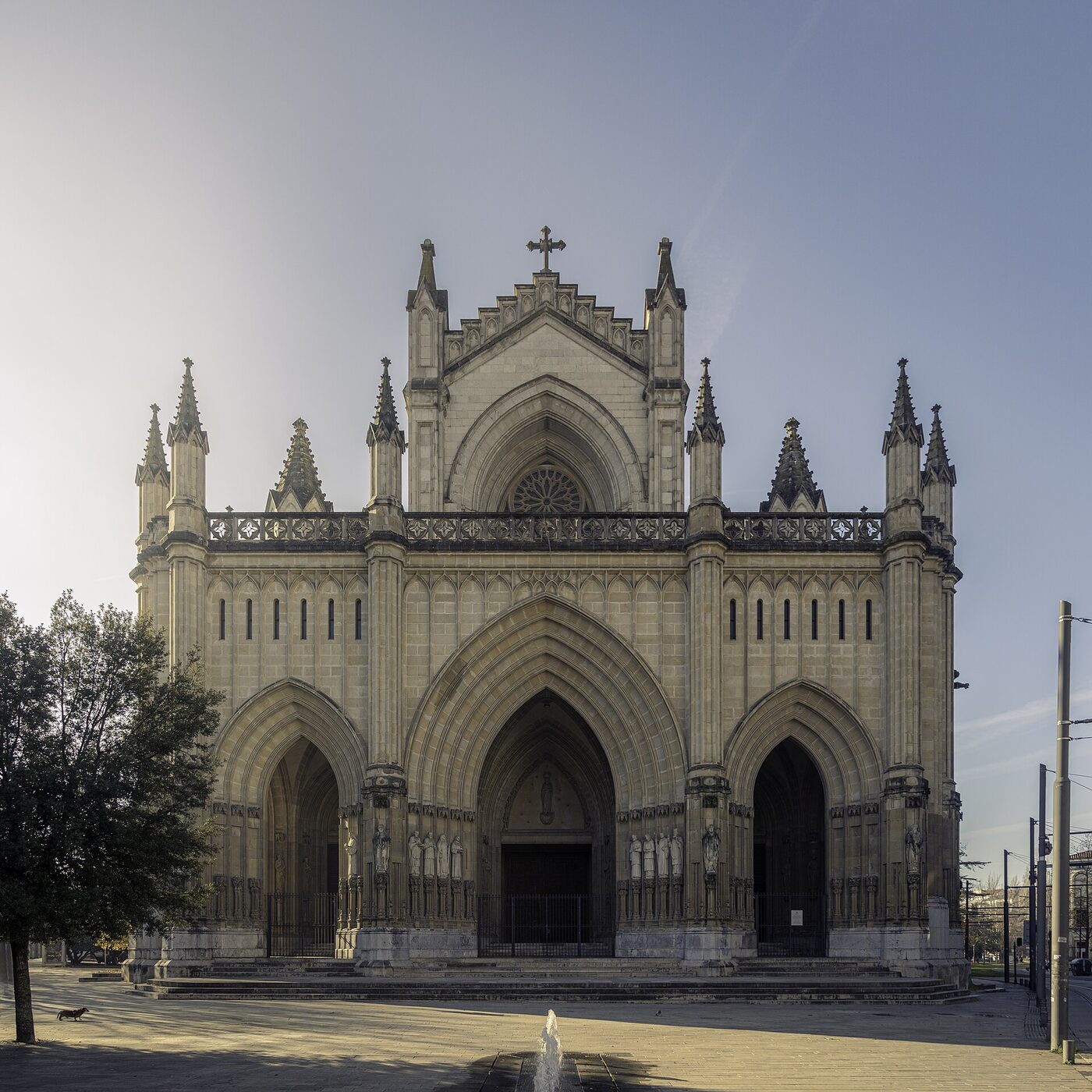 Maria Sortzez Garbiaren katedrala en Vitoria