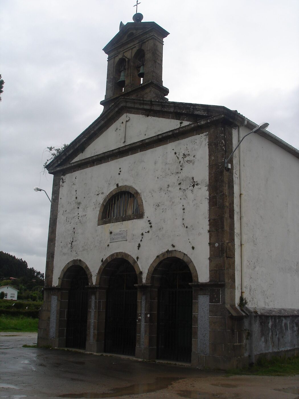 Igrexa de San Salvador de Serantes en Ferrol