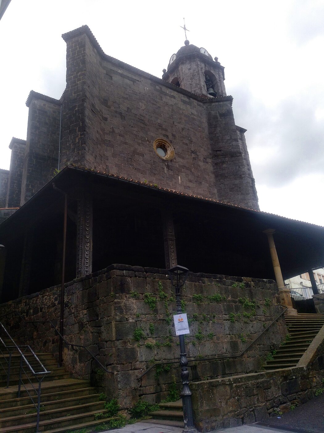 Santa Maria La Real parrokia en Placencia de las Armas
