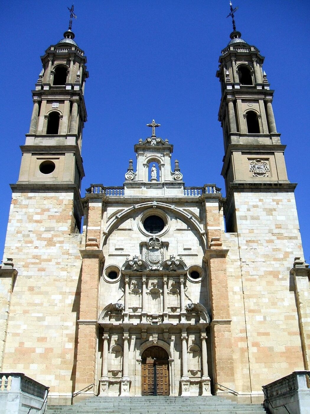 Iglesia de San Juan y San Pedro de Renueva en León