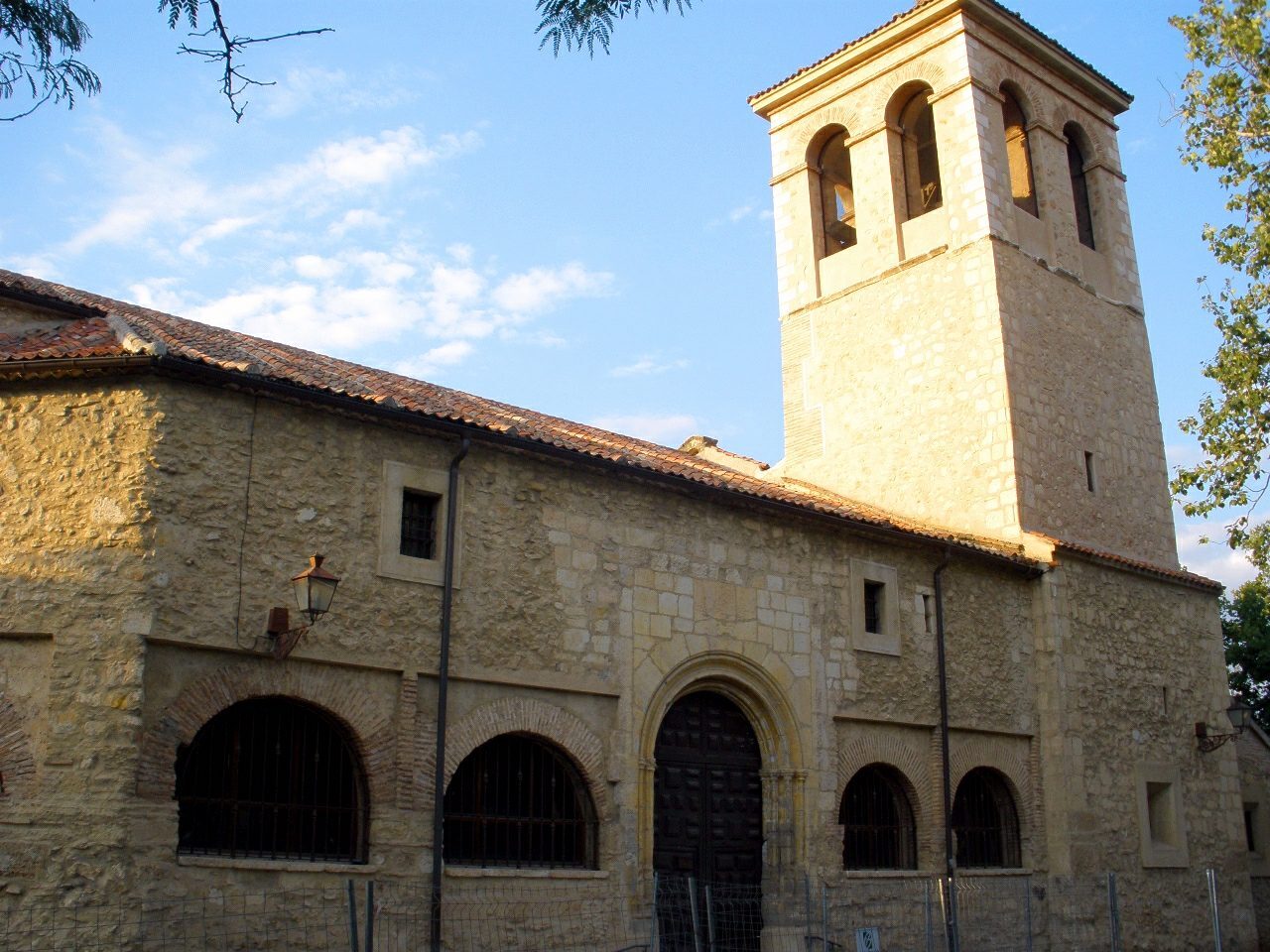 Iglesia de Santo Tomás en Navas de San Antonio