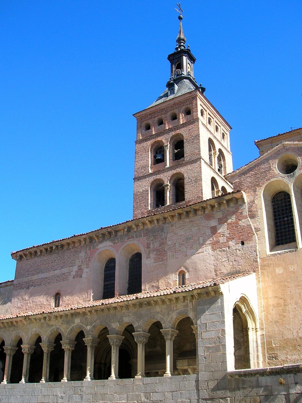 Iglesia de San Martín en Navas de San Antonio