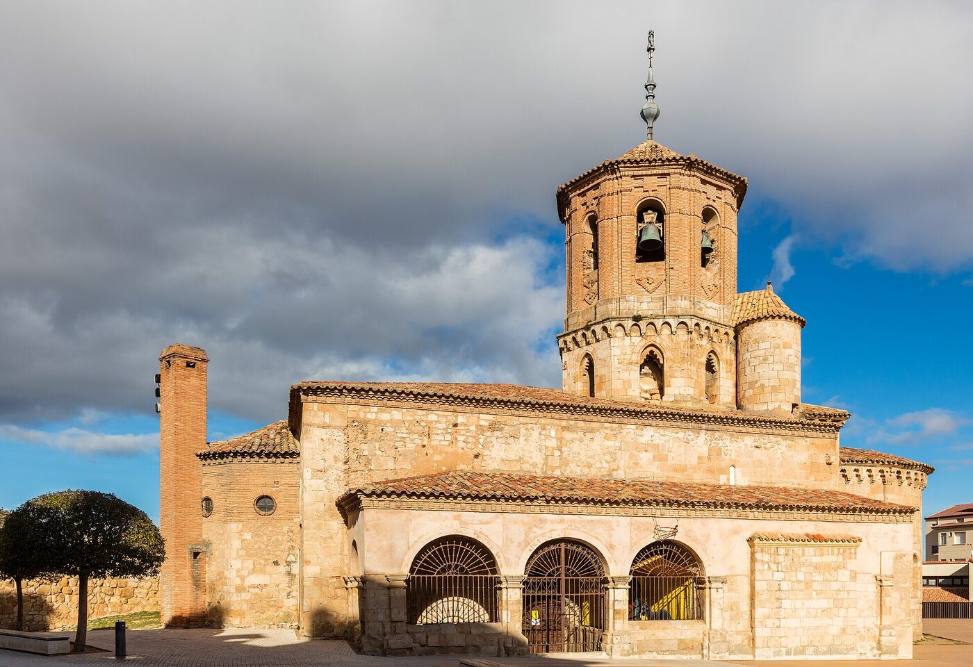 Iglesia de San Miguel en Almazán