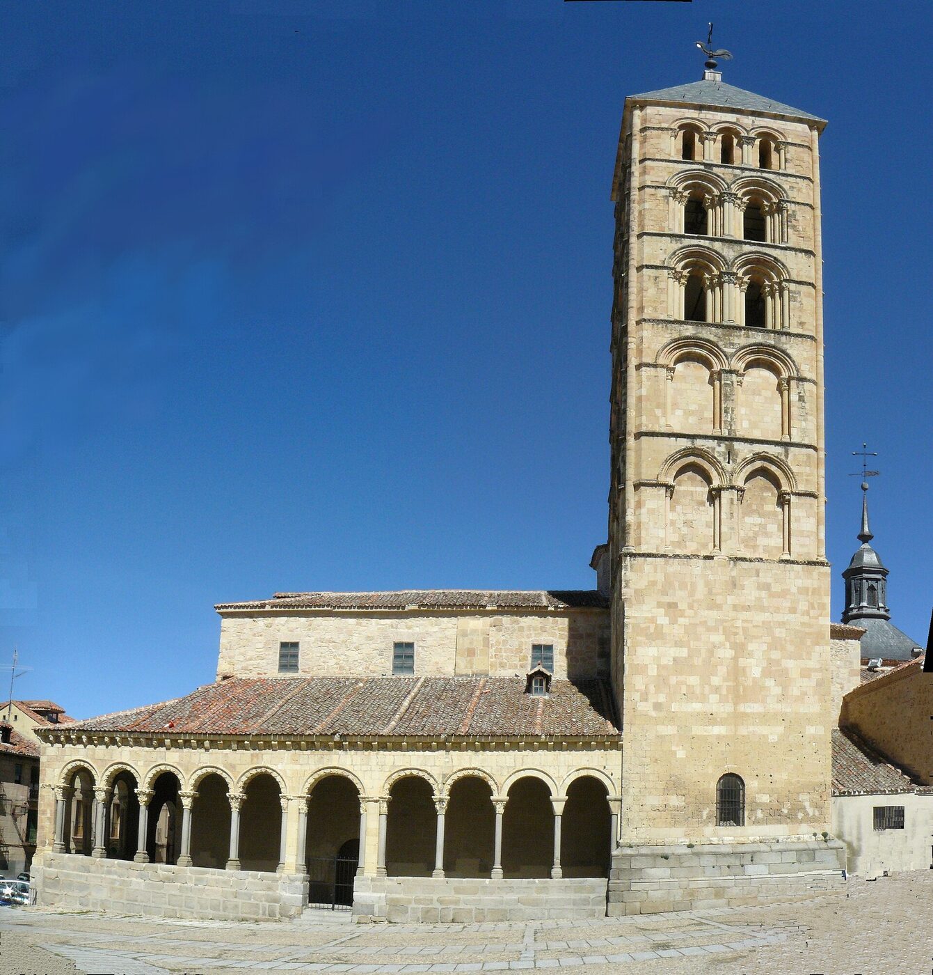 Iglesia de San Esteban en Navas de San Antonio