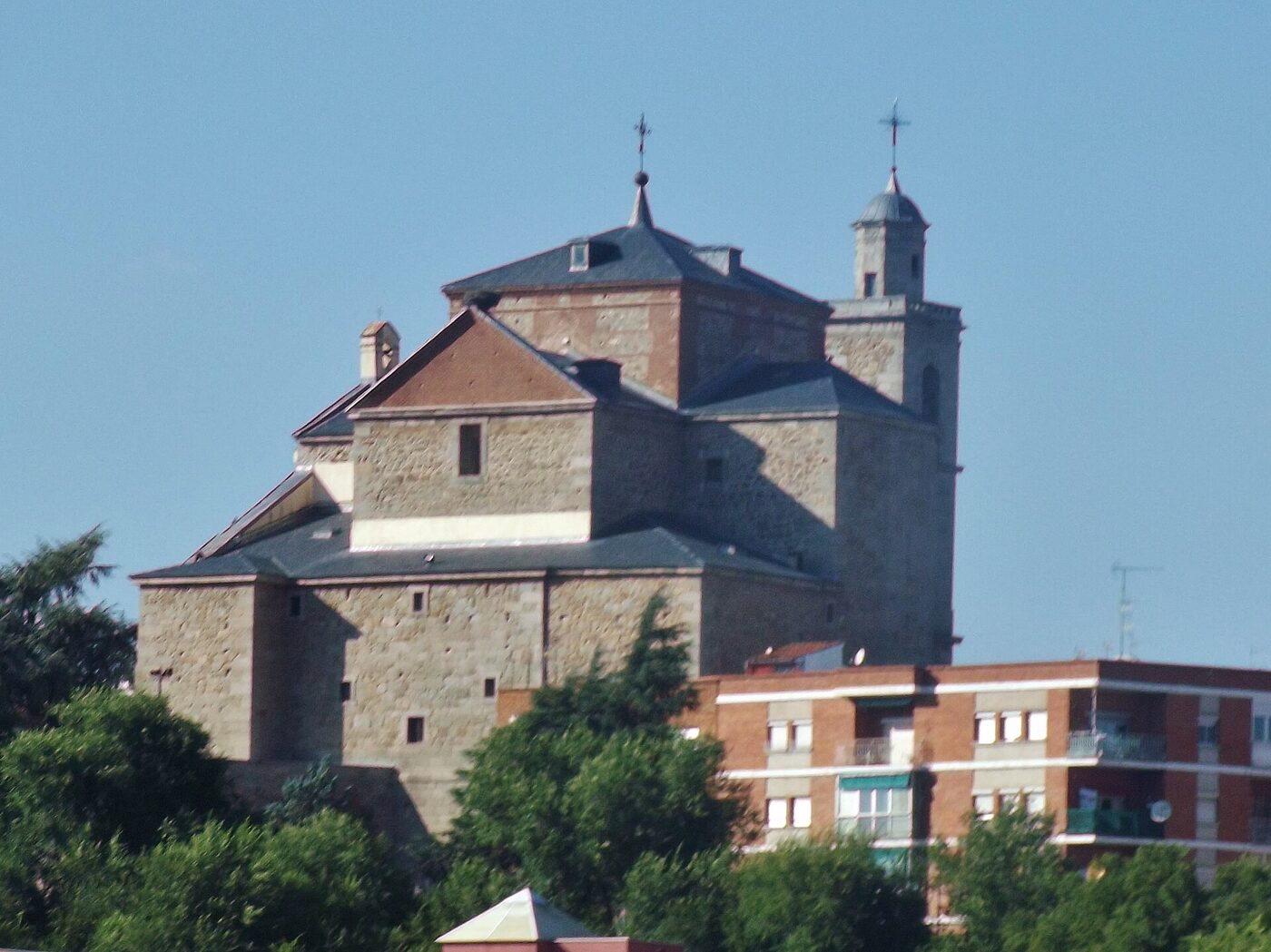 Parroquia de San Martín de Tours en San Martín de Valdeiglesias