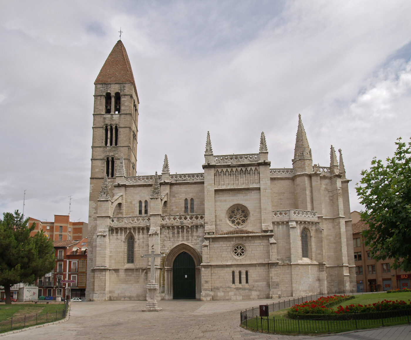Iglesia de Santa María de la Antigua en Valladolid